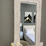 Ninemia Luxury *