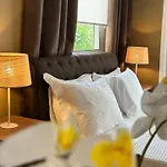 Ninemia Luxury