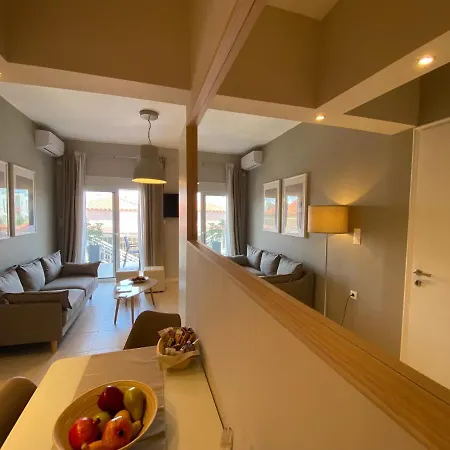 Ninemia Luxury Apartment Xylokastro