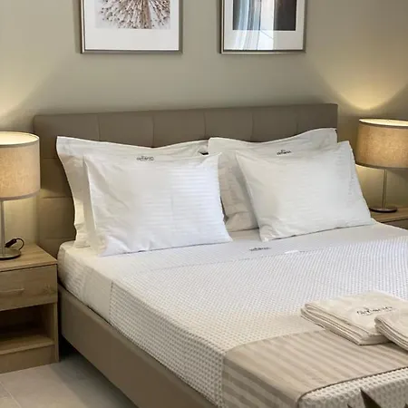 Ninemia Luxury Apartment Xylokastro