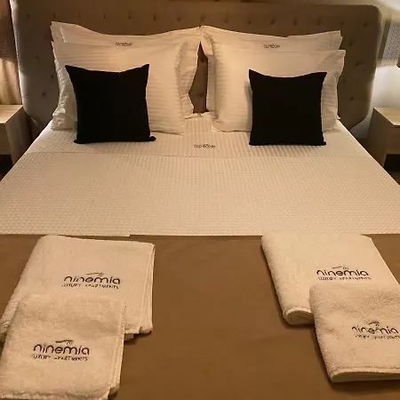 Lägenhet Ninemia Luxury