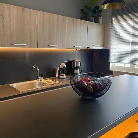 Ninemia Luxury * Xylokastro