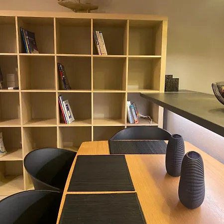 דירה Ninemia Luxury קסילוקסטרו