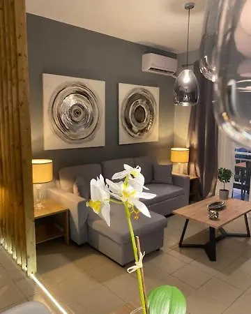 아파트 Ninemia Luxury *