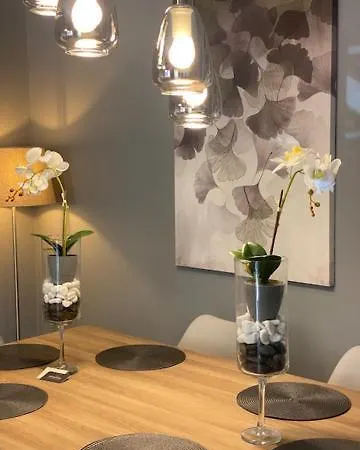 Ninemia Luxury קסילוקסטרו