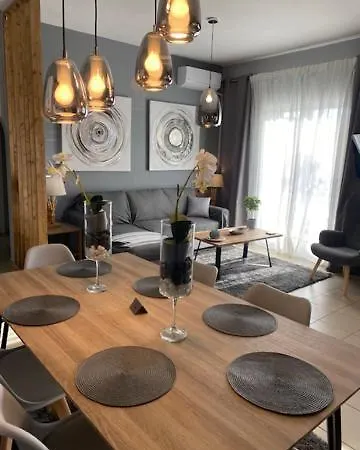 Ninemia Luxury *
