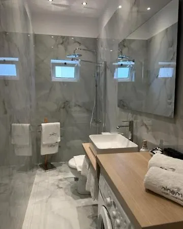 Ninemia Luxury * Xylokastro