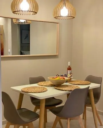 Ninemia Luxury * Xylokastro