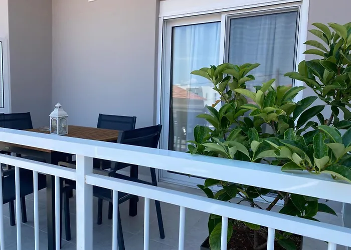 Ninemia Luxury Apartamento Xylokastro