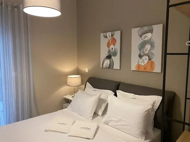 Ninemia Luxury Apartamento *