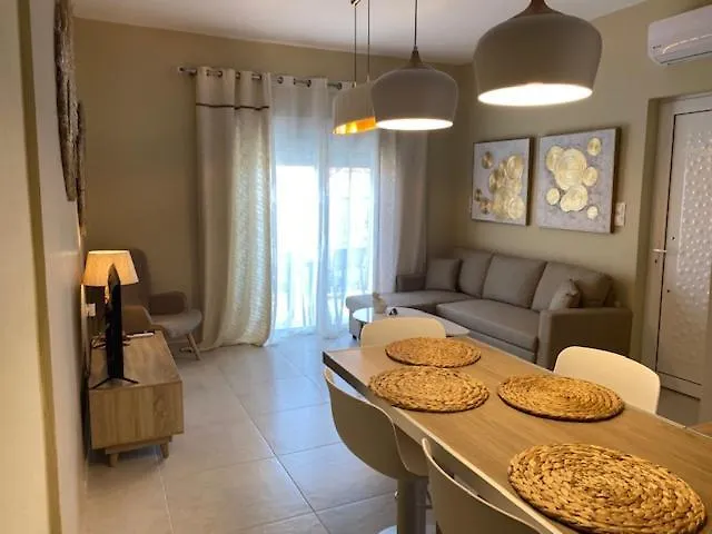 Ninemia Luxury Apartamento *