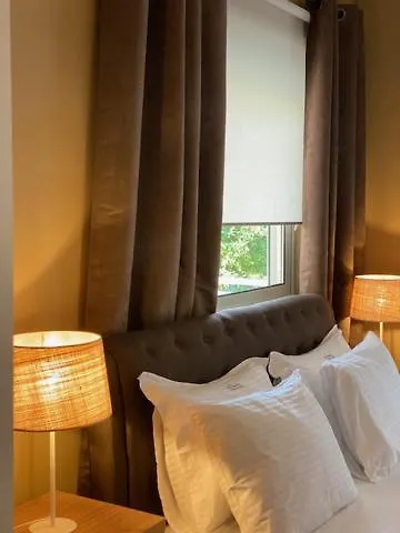 Ninemia Luxury Apartamento Xylokastro