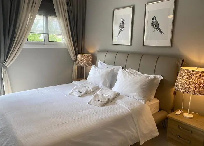 Ninemia Luxury * Xylokastro